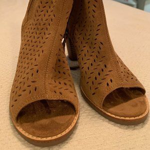 TOMS peep toe suede heels